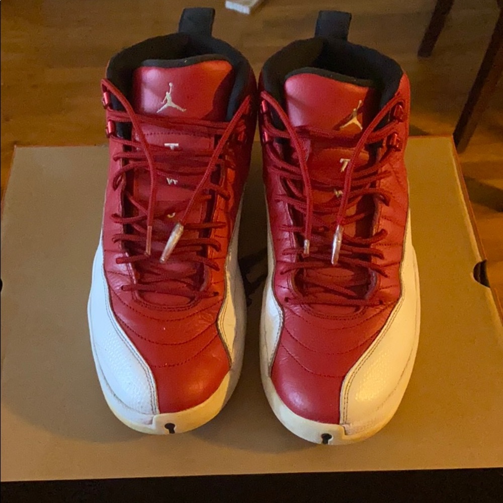 AIR JORDAN 12 RETRO